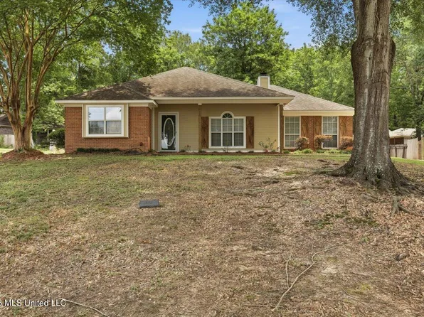 610 Windward Ln, Richland, MS 39218