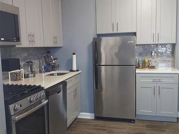 4th image of 50 Shore Blvd APT 2B