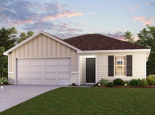 879 Graysen Ln, Defuniak Springs, FL 32435