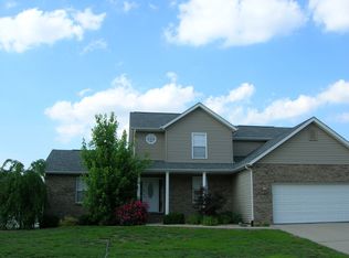 38 Rhineland Pl, Millstadt, IL 62260