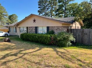 10556 Rolling Pines Dr, Tyler, TX 75707