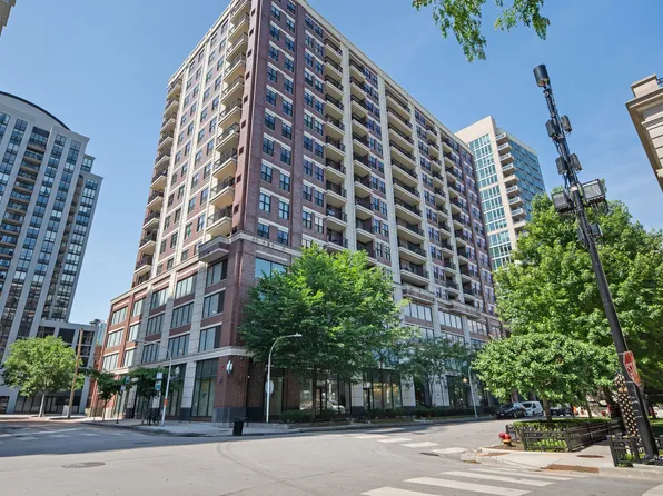 451 W Huron St, Chicago, IL