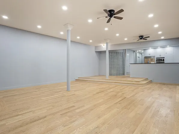 18 East 18th Street image 2 of 11