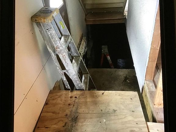 3rd image of 3350 155th Street