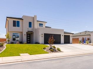 1370 E Honeycomb Dr, Saint George, UT 84790