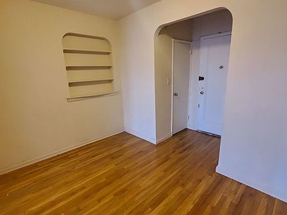 5th image of 6620 Wetherole St APT 6M