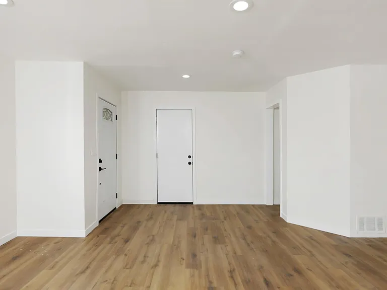 5125 Tipton St — Photo 16