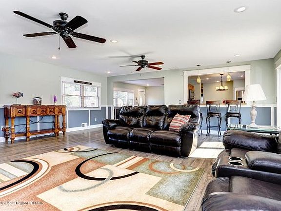 3rd image of 1207 Cattus Island Blvd