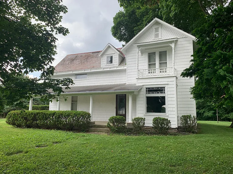 596 Reynoldsburg New Albany Rd — Photo 1
