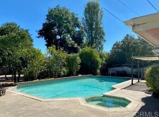 962 Buena Creek Rd, San Marcos, CA 92069