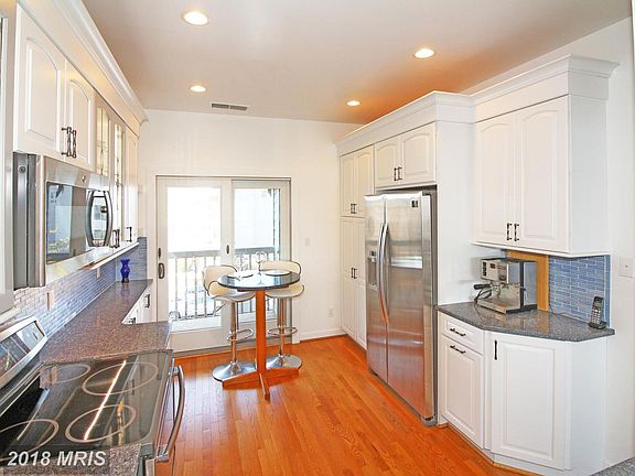 4th image of 2020 Quay Village Ct APT 201