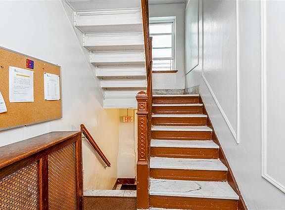 4th image of 164 Ogden Ave APT 302