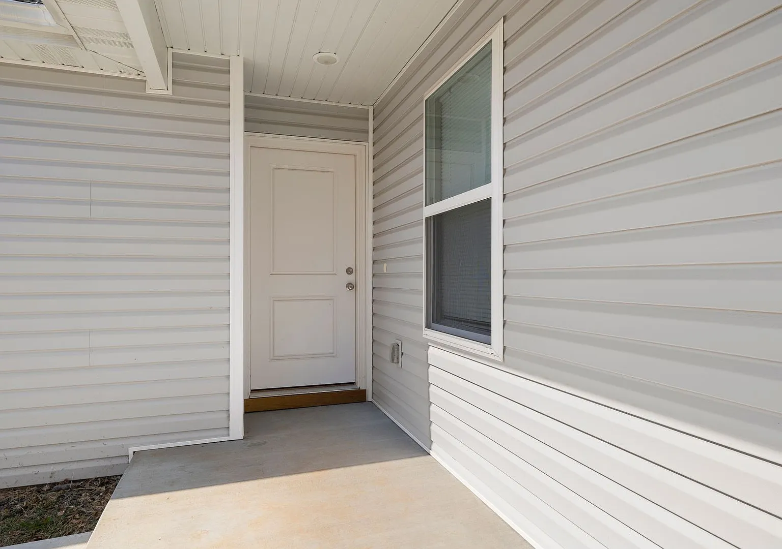 Newly built 3 bedroom duplex- Aurora, MO — Photo 2
