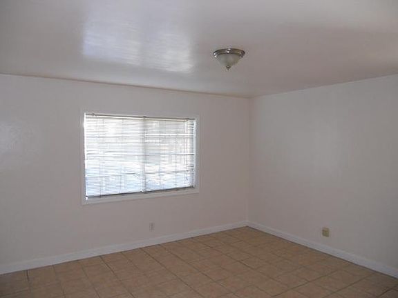 3rd image of 420 S Canada St APT A
