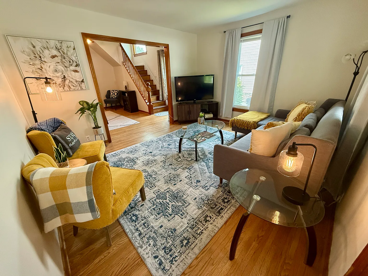 2 bed, 1350 sqft, $3,500 — Photo 3