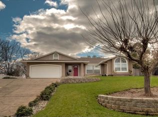 16416 Plateau Cir, Redding, CA 96001