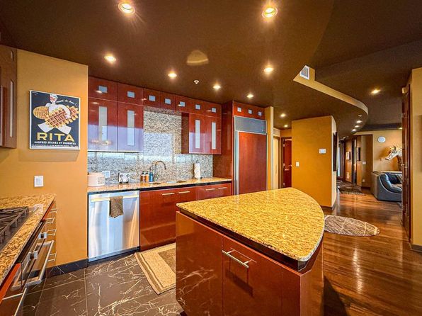 2 bedroom rental in Vancouver — photo 21