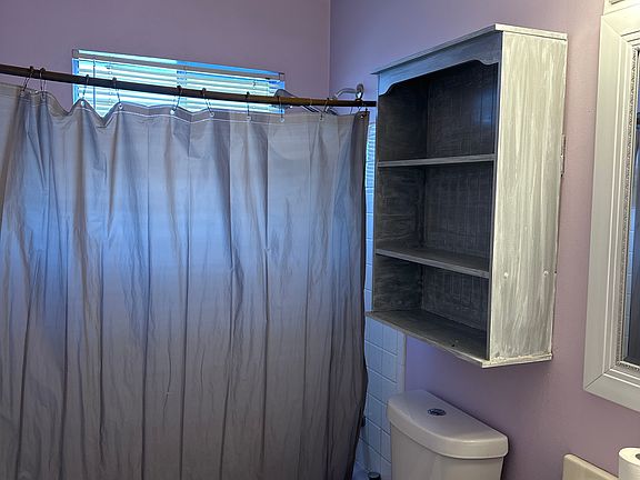 5th image of 6115 Morning Glory Ln