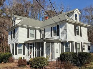 489 Fairport Rd, Reedville, VA 22539