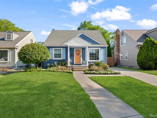 1320 Royal Ave, Royal Oak, MI 48073