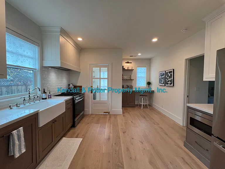 1411 Seabright Ave — Photo 21