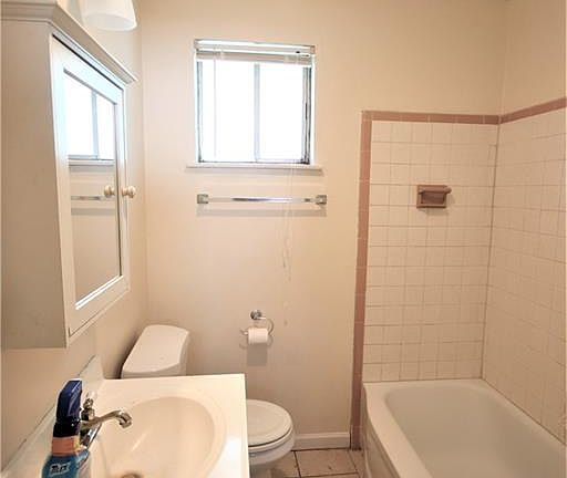 5th image of 505 Andry St