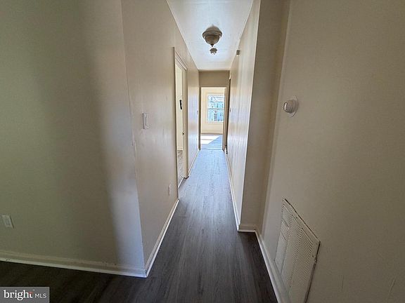 5th image of 110 W Main St #B