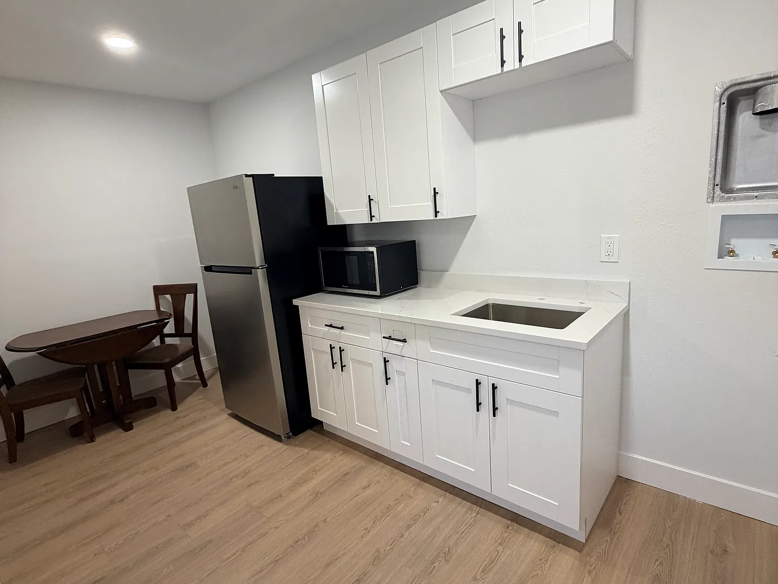 1 bed, $1,400 — Photo 4