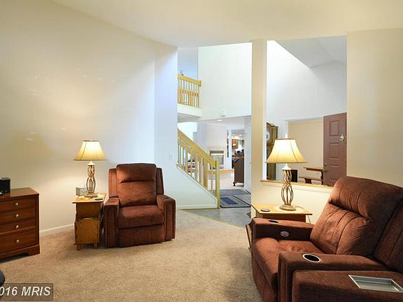 3rd image of 15407 Weldin Dr