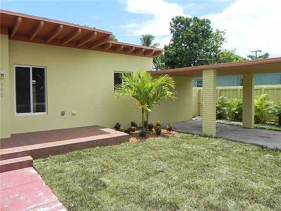 4th image of 300 NW 104th St