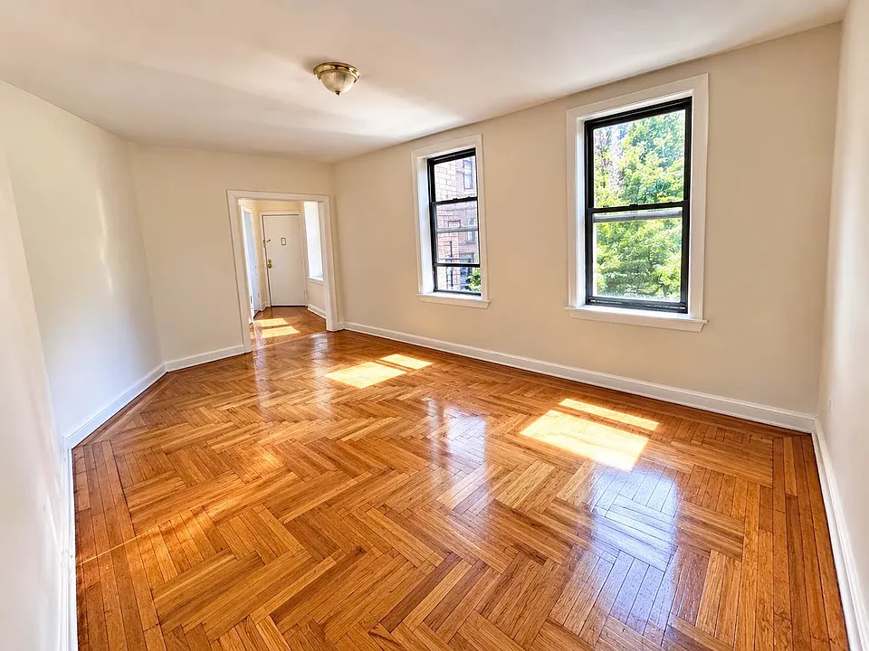 1487 Teller Ave #3A