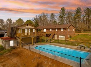 1804 Clingman Rd, Ronda, NC 28670