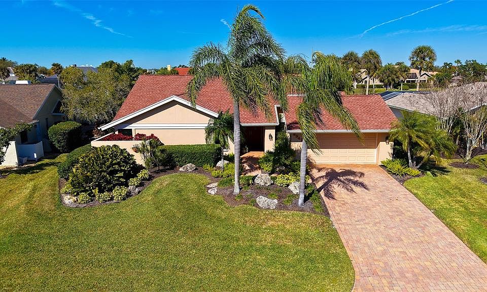 1st image of 3941 Prairie Dunes Dr