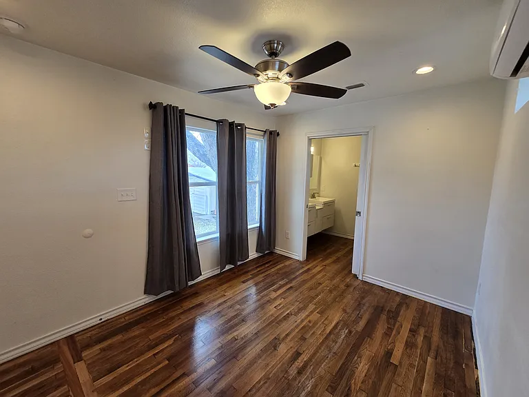 1338 W Elsmere Pl — Photo 15