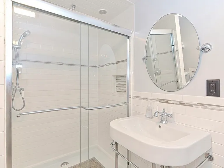 36 Alleyne St #1 — Photo 26