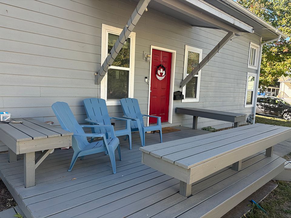 Front entrance and deck