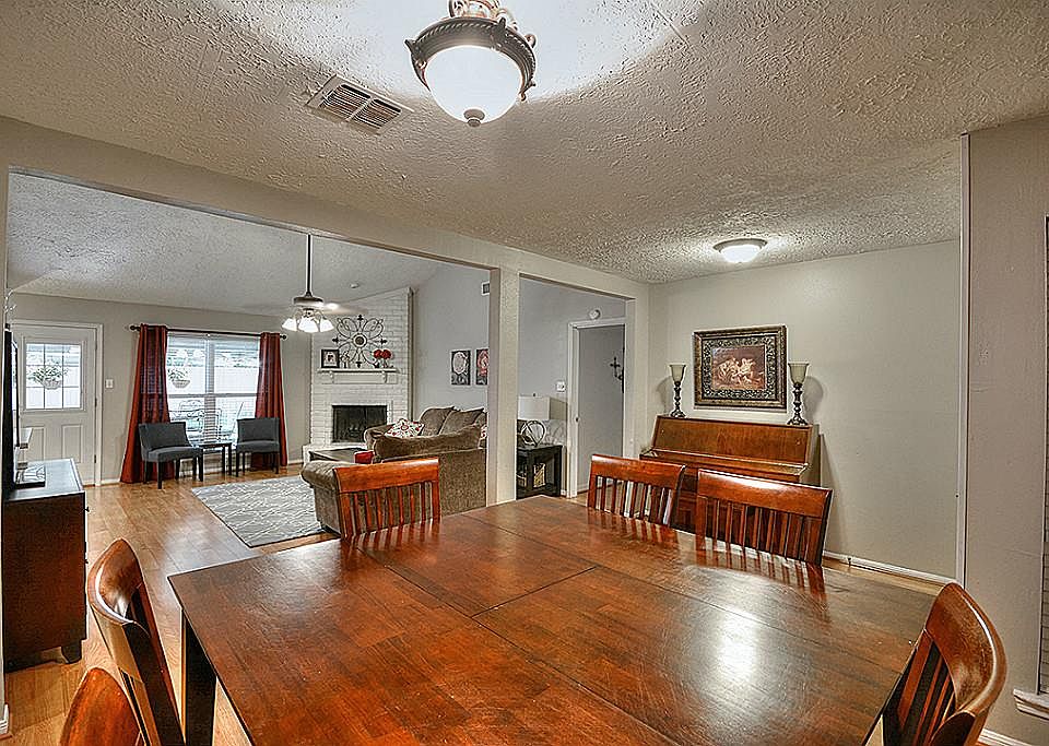 1st image of 22127 Provincial Blvd