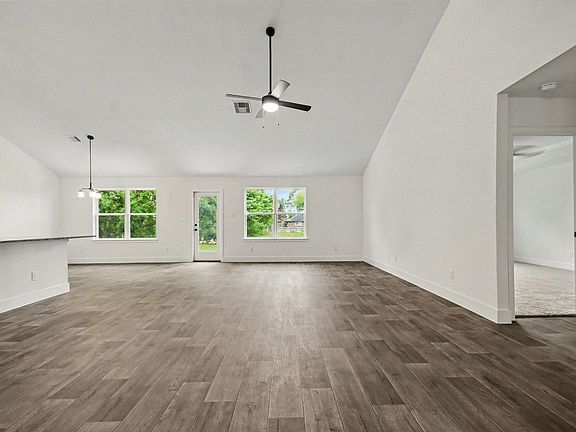 5th image of 720 Greystone Ln