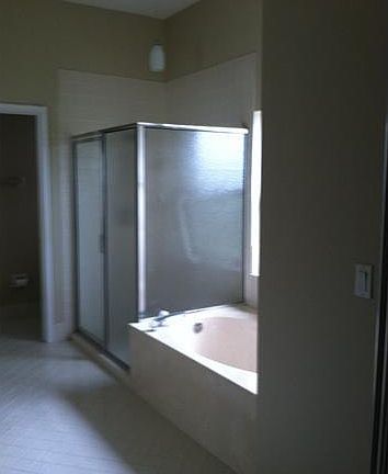 5th image of 5093 SE Devenwood Way