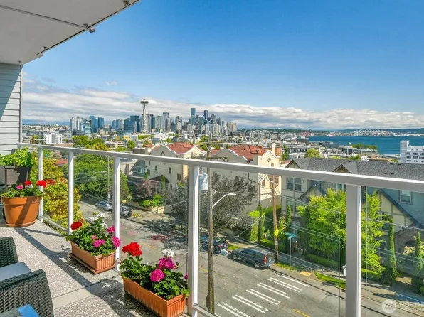 500 W Olympic Place #401, Seattle, WA 98119