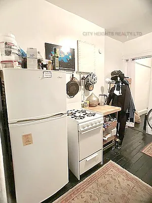 Rented by City Heights Realty | media 16