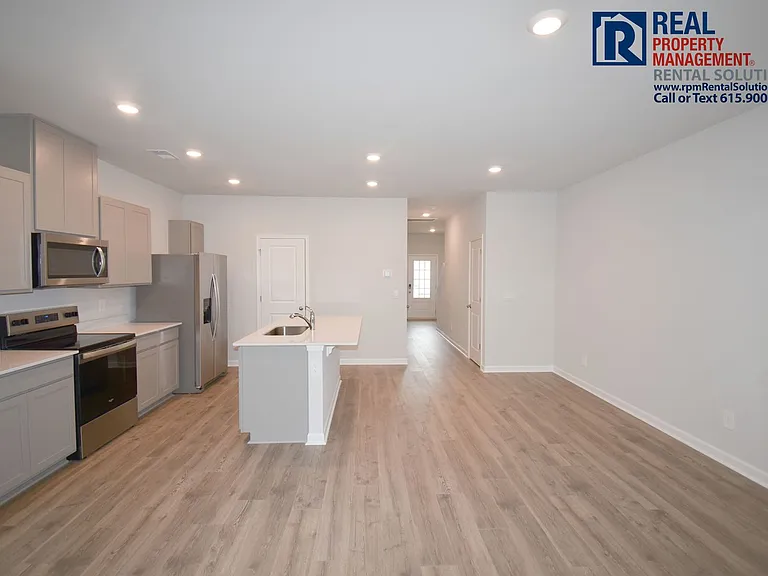 4206 Oswin Dr — Photo 6