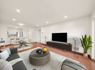 303 Williams Ct #303, Edgewater, NJ