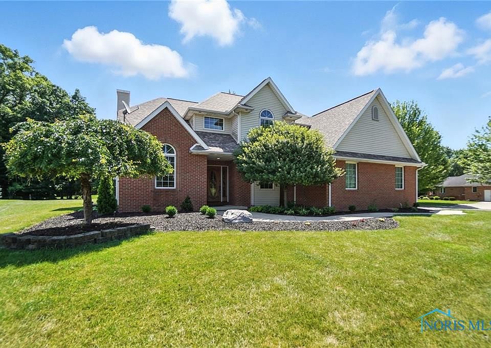 1st image of 705 Deer Valley Ct