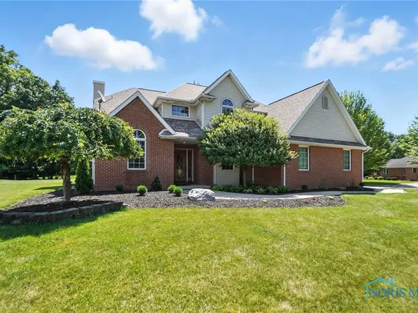 705 Deer Valley Ct, Findlay, OH 45840