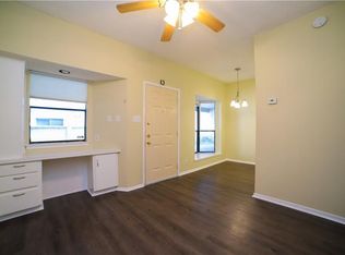 2604 Salado St APT 103, Austin, TX 78705