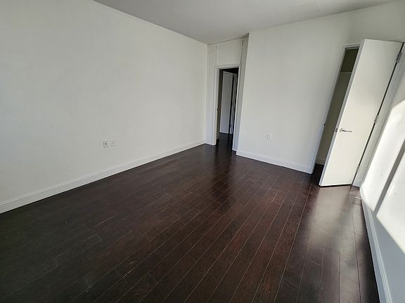 4th image of 327 E 101st St APT 5F