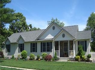 210 Wood St, Hammonton, NJ 08037