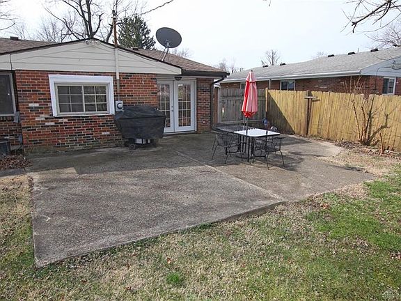 3rd image of 1749 Beaver Creek Ln