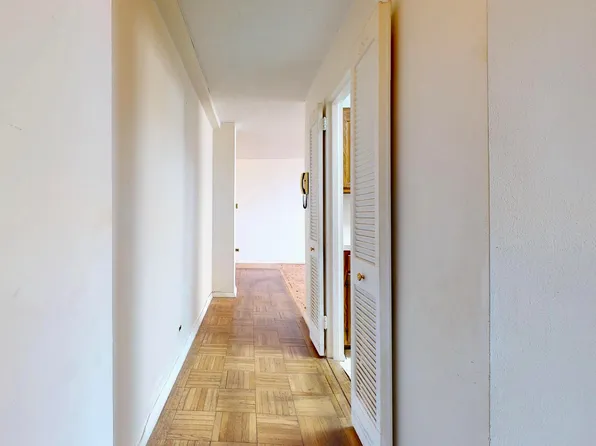 1311 Brightwater Avenue image 18 of 26